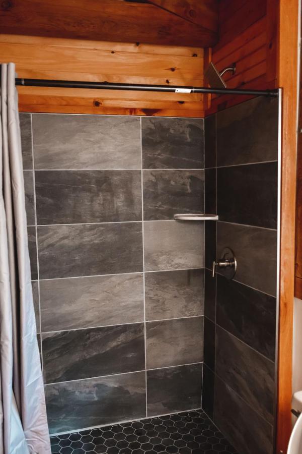 Holiday home Blueberry Hideaway At 36 North - Hot Tub *